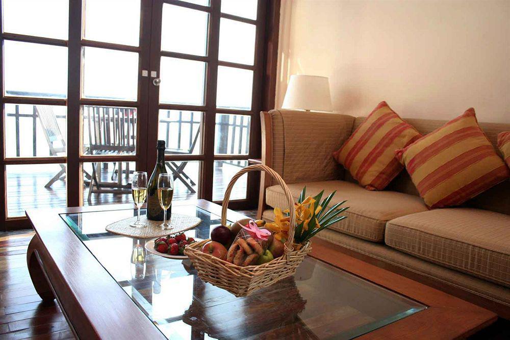 Avillion Port Dickson Hotel Exterior photo A living room at the hotel